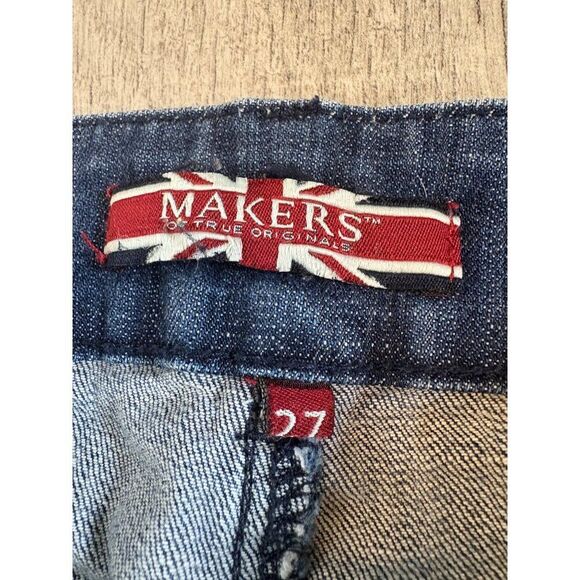 Makers Denim Cuffed Womens Shorts Size 27 EUC - Picture 2 of 3